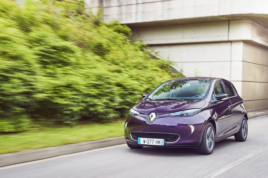  Renault Zoe Z.E. 40 R110 2018 года  (WW) (фото 8 из 28)